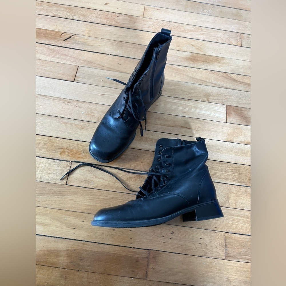 Santana Canada black leather military‎ boots